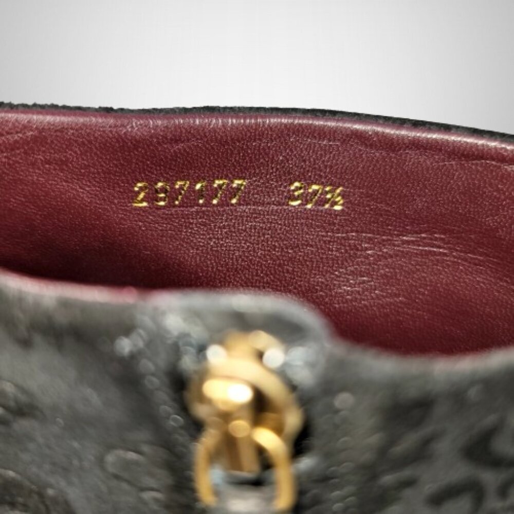 Gucci Black Embossed Suede Ankle Boots - Size 37.5 - Picture 11 of 13